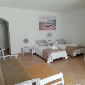 alfazema-lagos.hotelaalgarve.com/